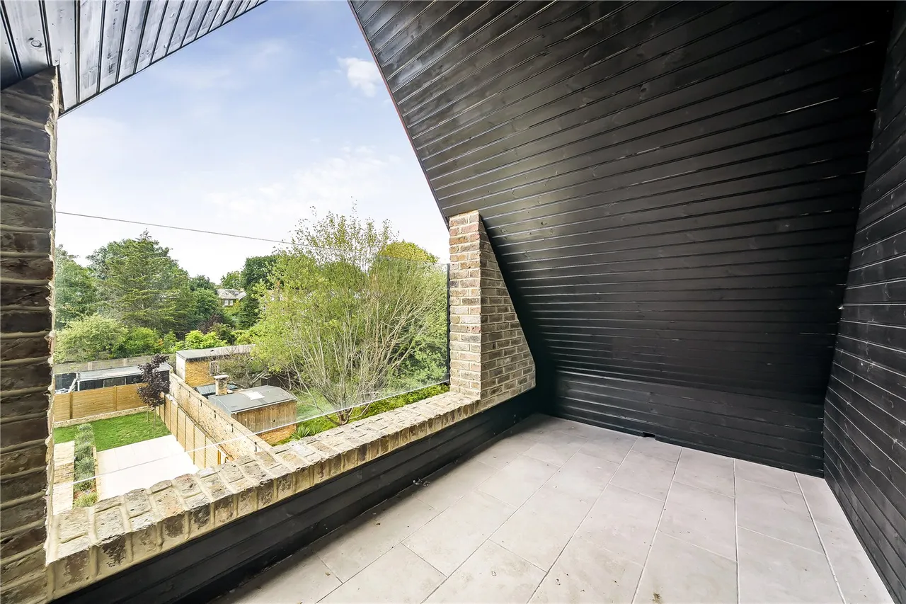 Gordon Road, London, W5, photo 10