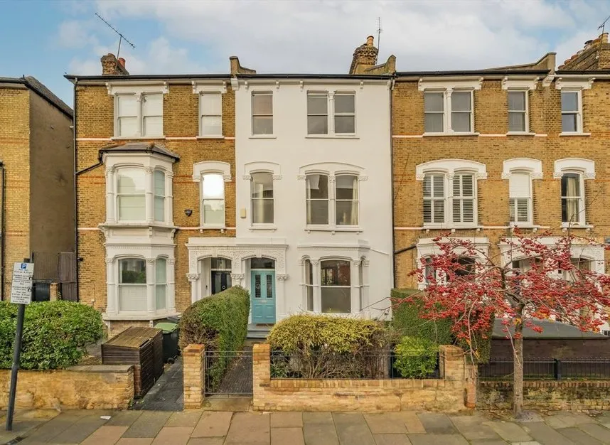 6 bed house for sale — Connaught Road, Finsbury Park, N4