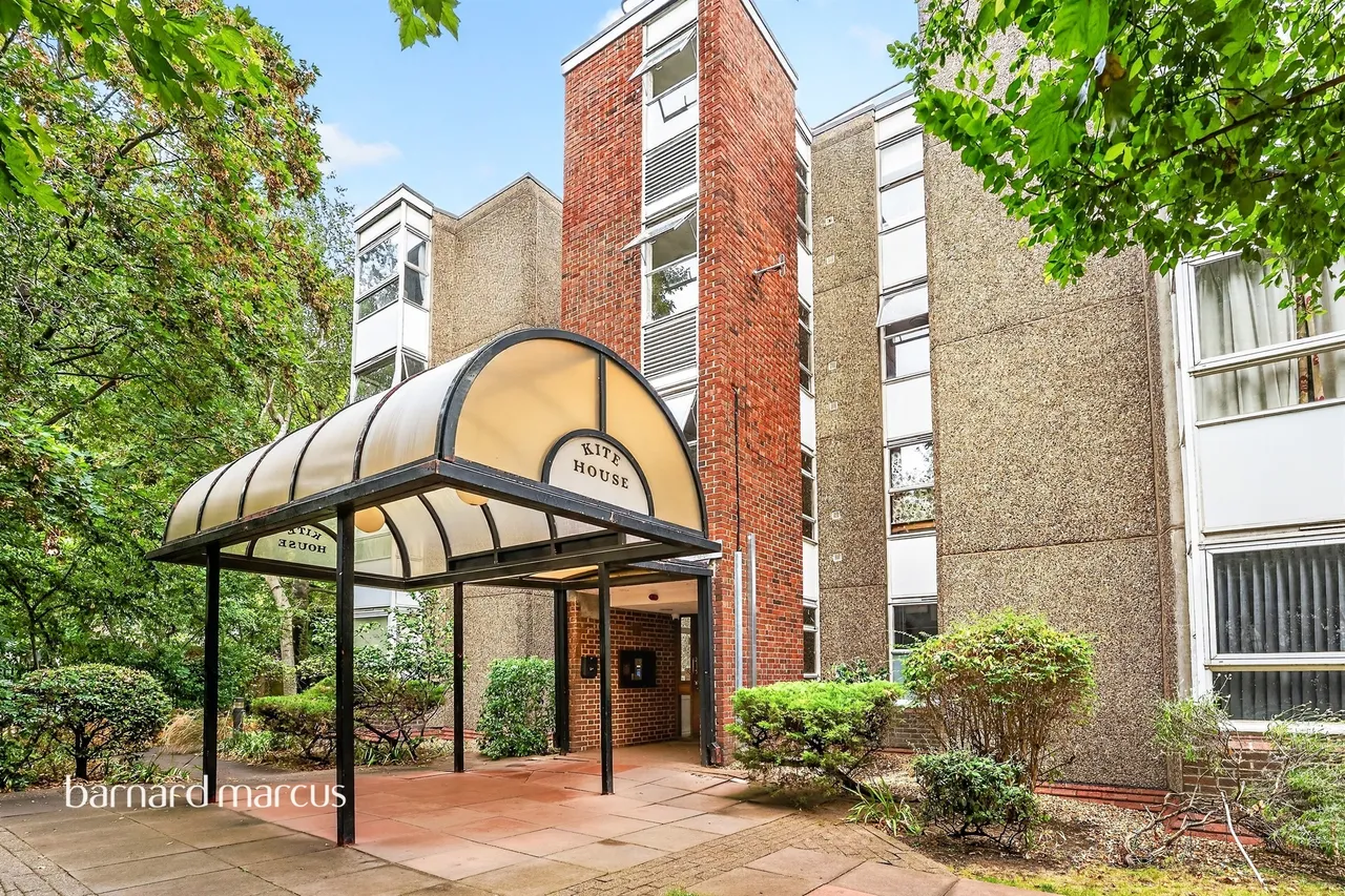 Meyrick Road, London, SW11, photo 13