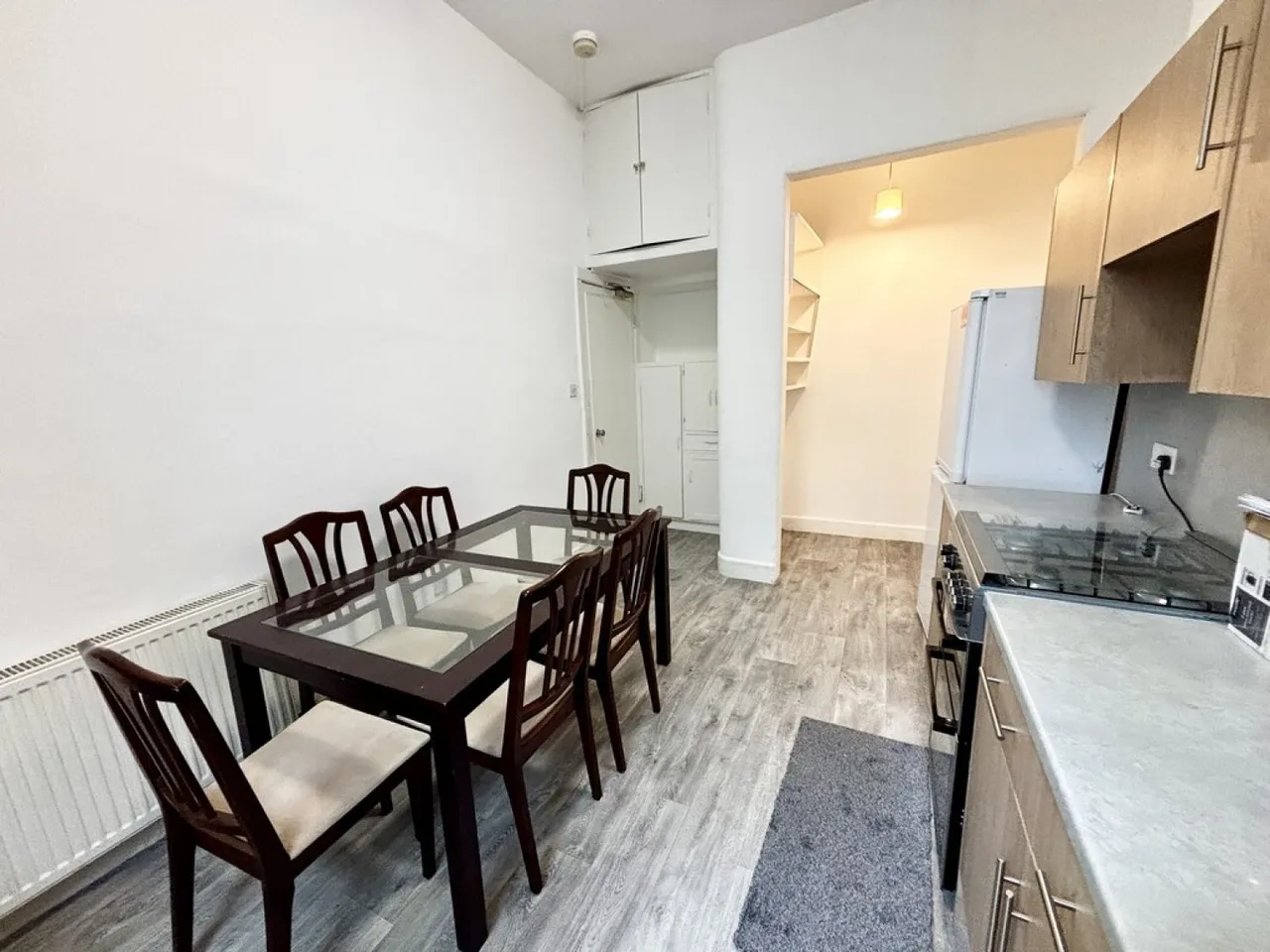 Willowbank Crescent, Furnished, G3, photo 6