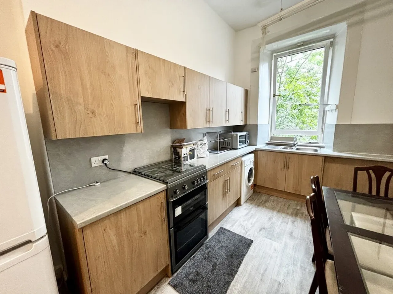 Willowbank Crescent, Furnished, G3, photo 5