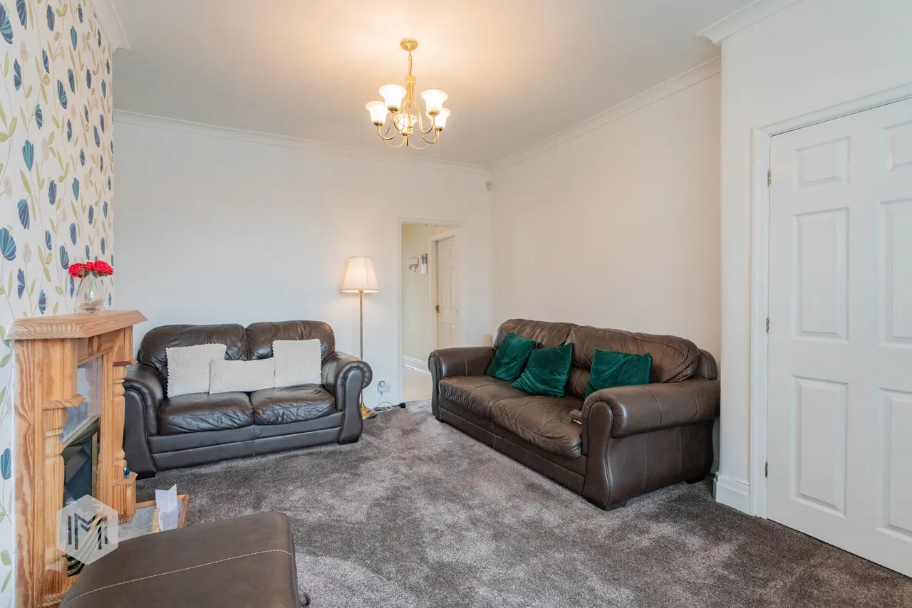 Brentford Avenue, Bolton, BL1 6EW, photo 2