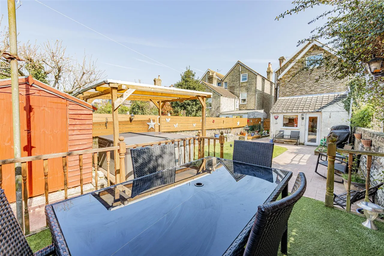 Osborne Road, Broadstairs, Kent, CT10 2AE, photo 11