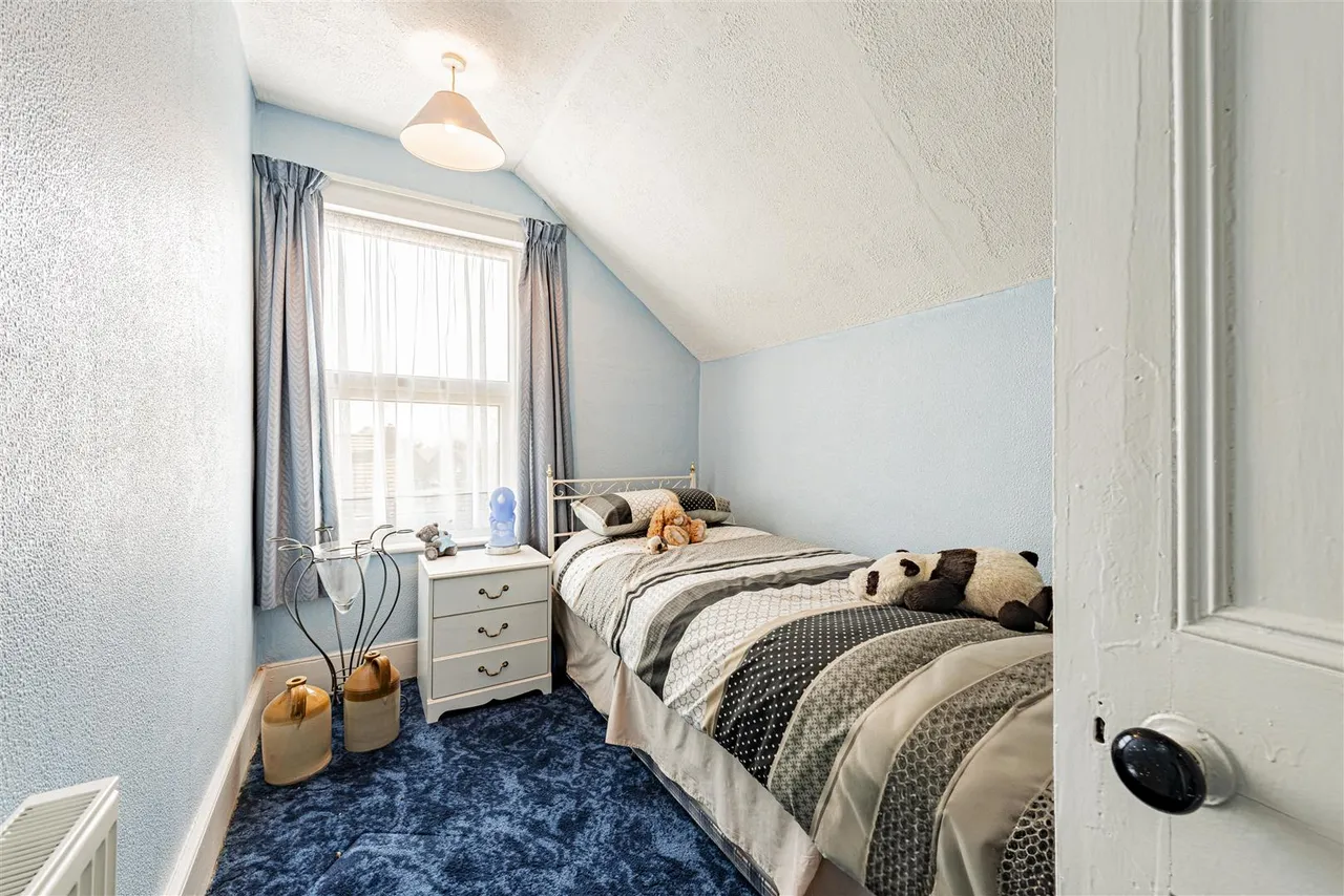 Osborne Road, Broadstairs, Kent, CT10 2AE, photo 18