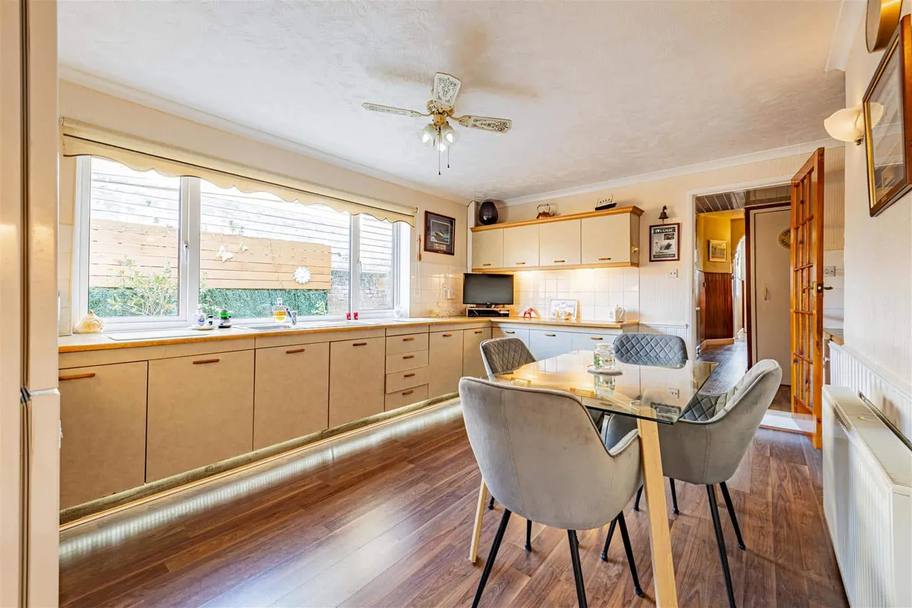 Osborne Road, Broadstairs, Kent, CT10 2AE, photo 4