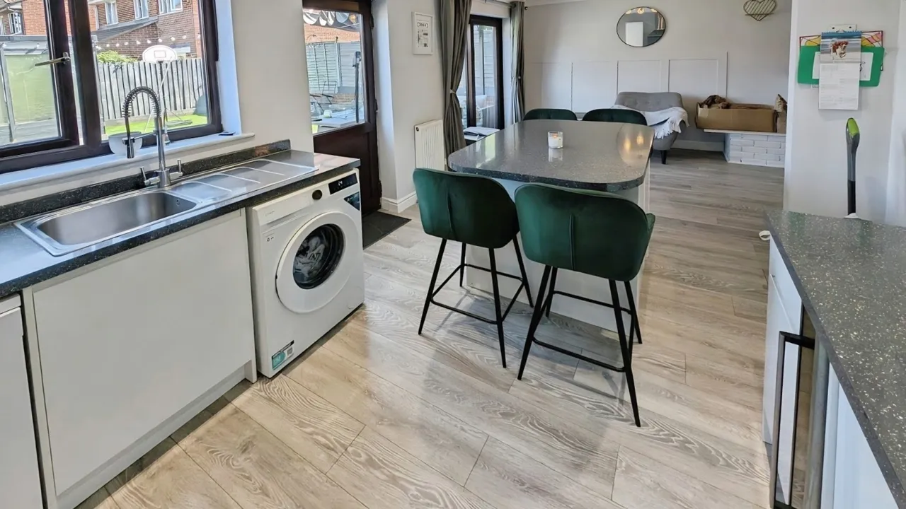 Plover Close, Yate, BS37, photo 3