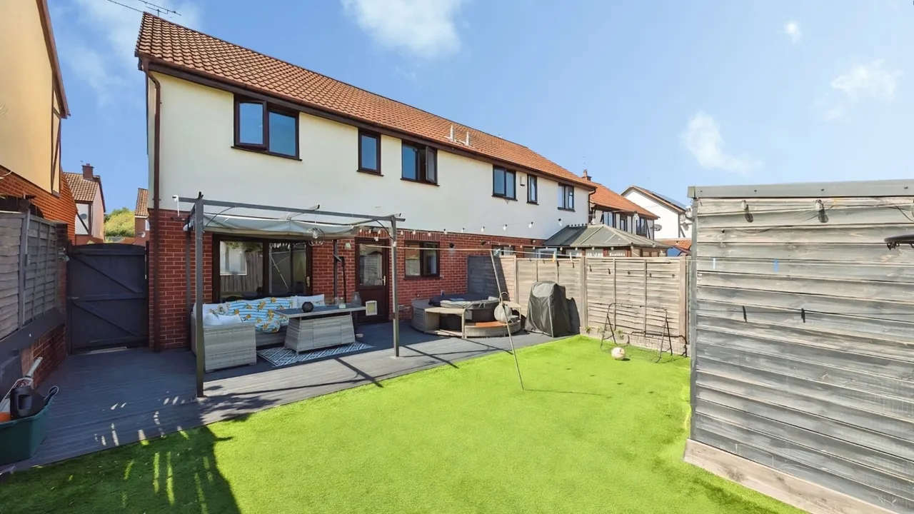 Plover Close, Yate, BS37, photo 22