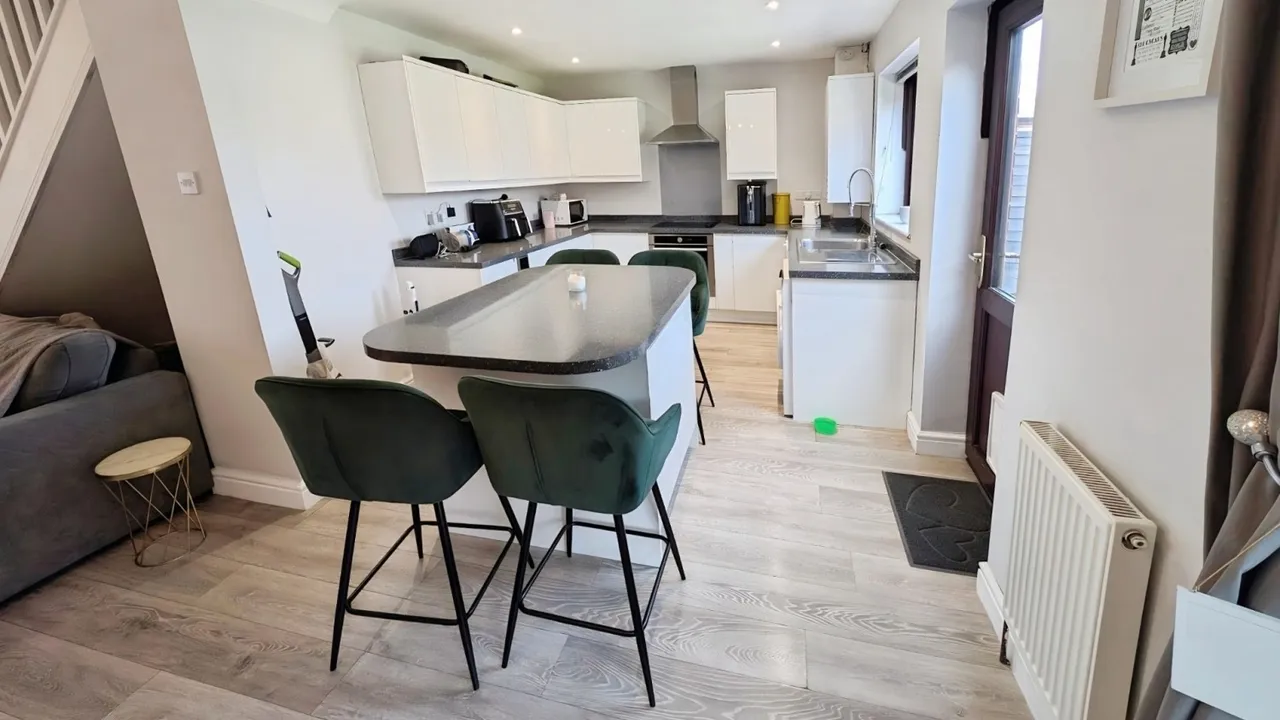Plover Close, Yate, BS37, photo 4