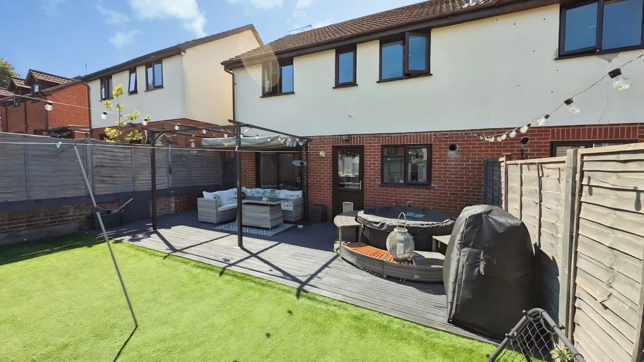 Plover Close, Yate, BS37, photo 20