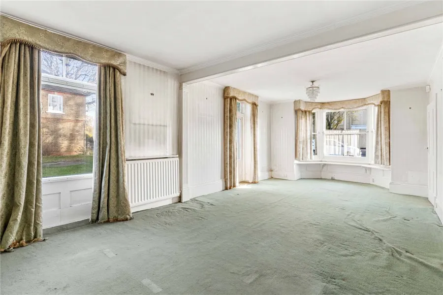 House Under Offer with 7 bedrooms in Mulberry Green, Harlow, CM17, photo 20
