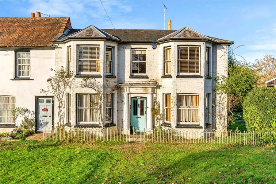 House Under Offer with 7 bedrooms in Mulberry Green, Harlow, CM17, photo 19