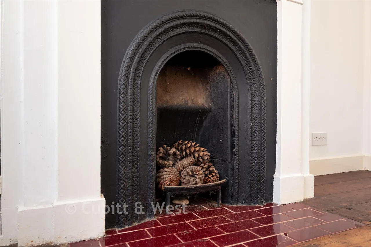 Bailey Road, Westcott, RH4, photo 6