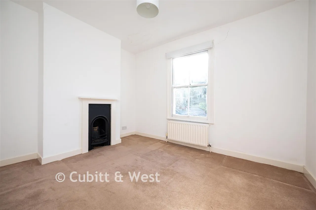 Bailey Road, Westcott, RH4, photo 9