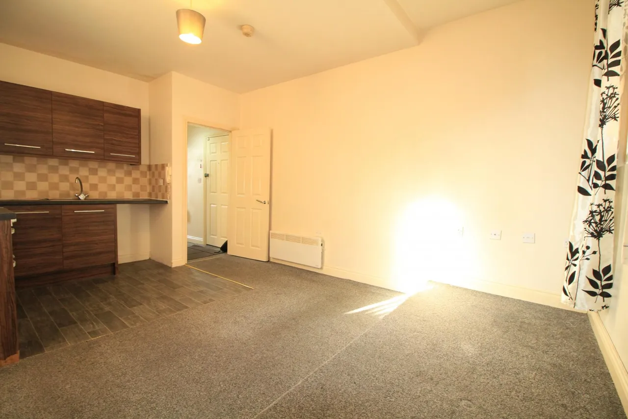 Highbury Road, Bulwell, NG6, photo 4