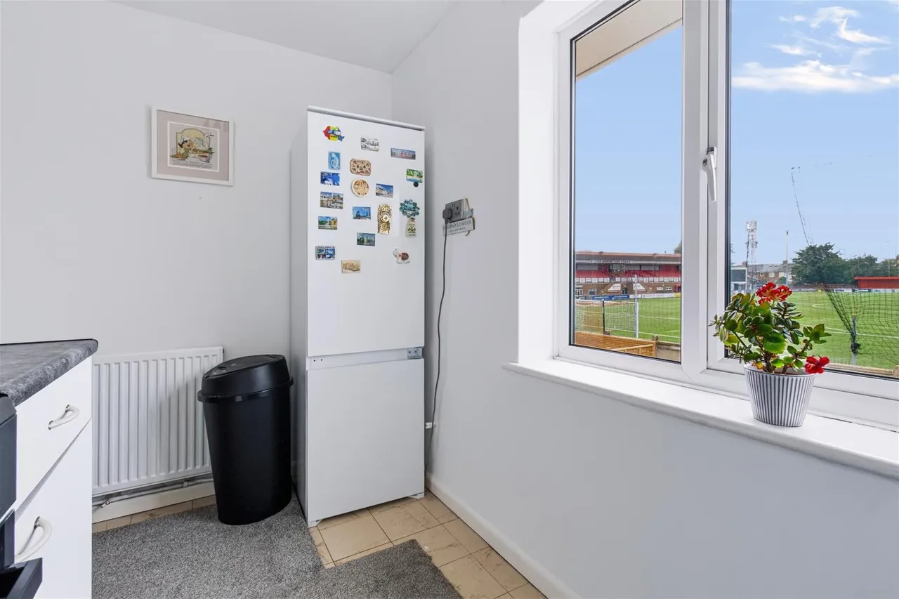 Woodside Road, Worthing, photo 6
