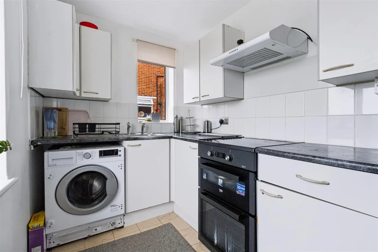 Woodside Road, Worthing, photo 5