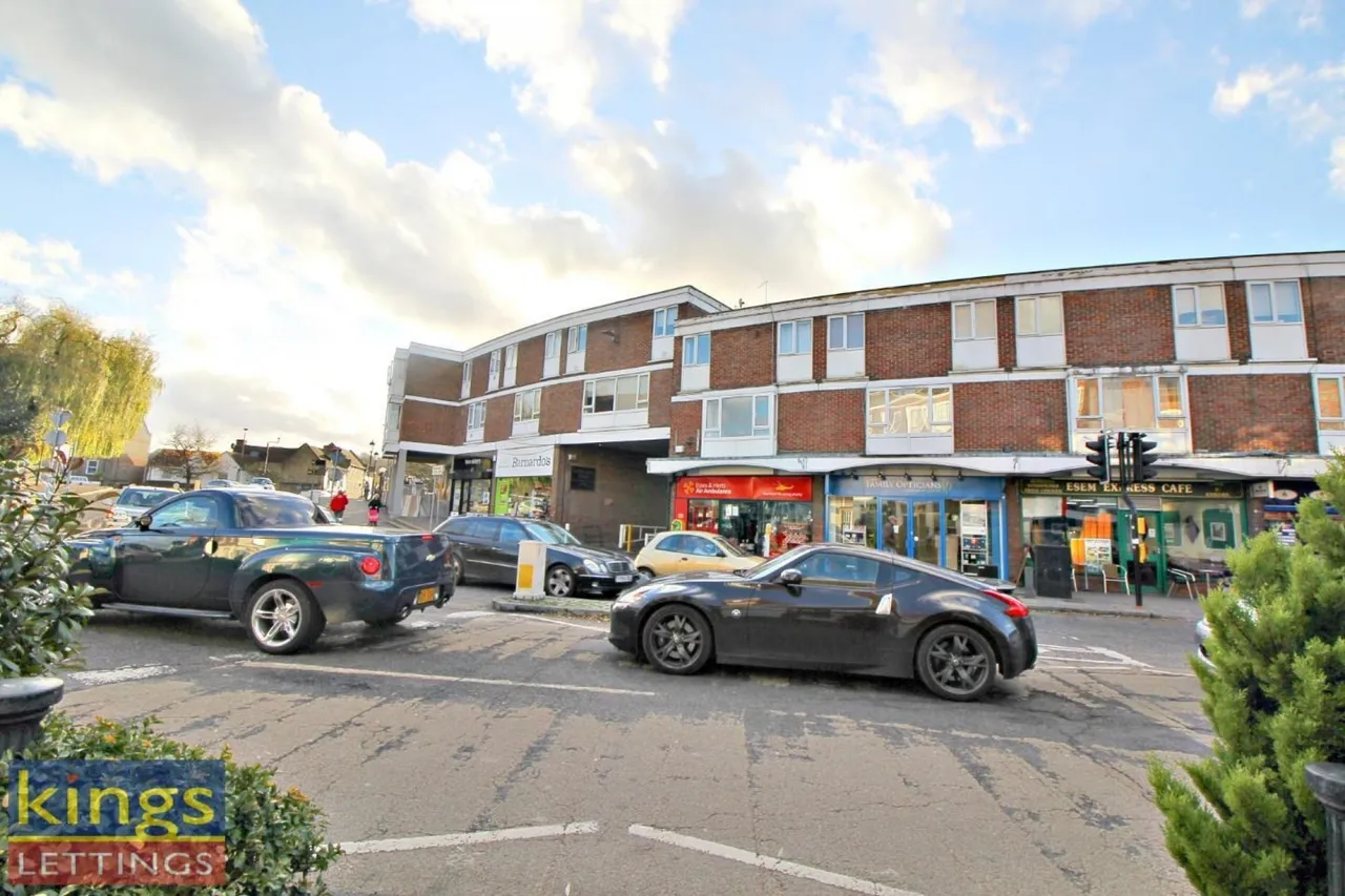 High Street, Ware, photo 9