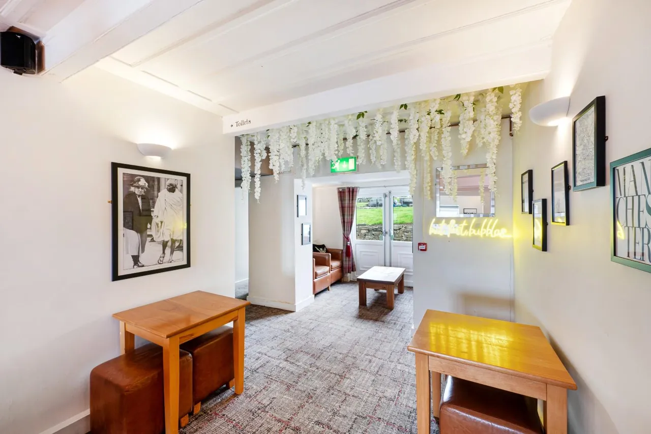 Broadhead Road, Turton, Bolton, BL7 0JQ, photo 11