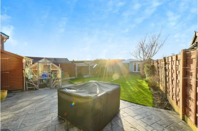 Barnfield Close, Manchester, M26, photo 15