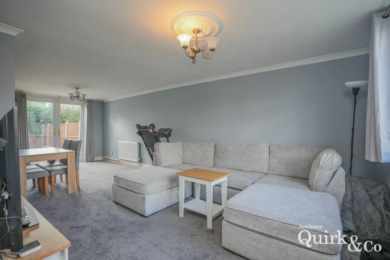 Third Avenue, Canvey Island, SS8, photo 2
