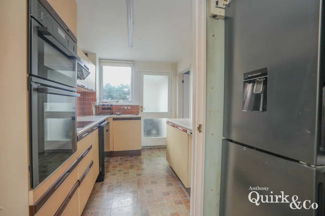 Third Avenue, Canvey Island, SS8, photo 6