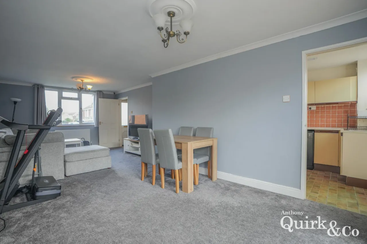Third Avenue, Canvey Island, SS8, photo 3