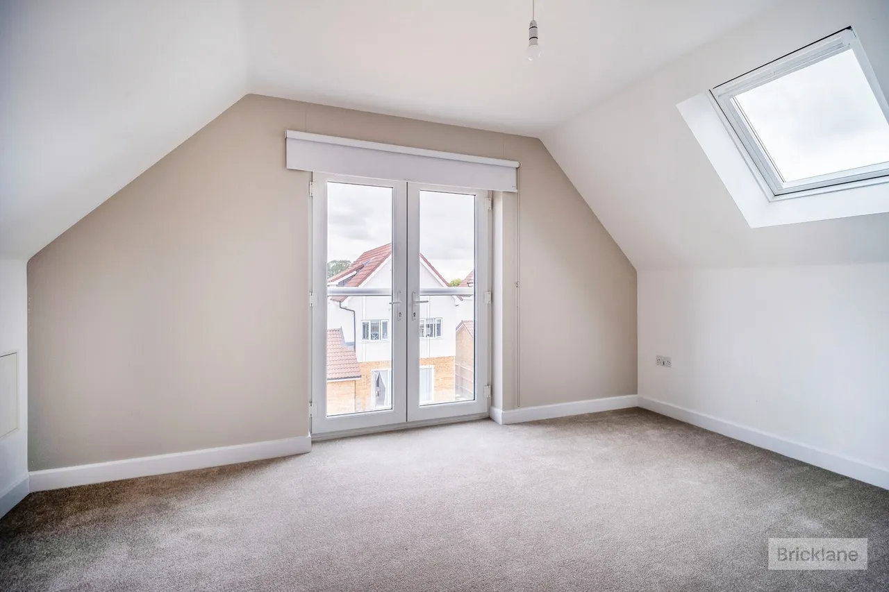Osprey Place, March, PE15, photo 7