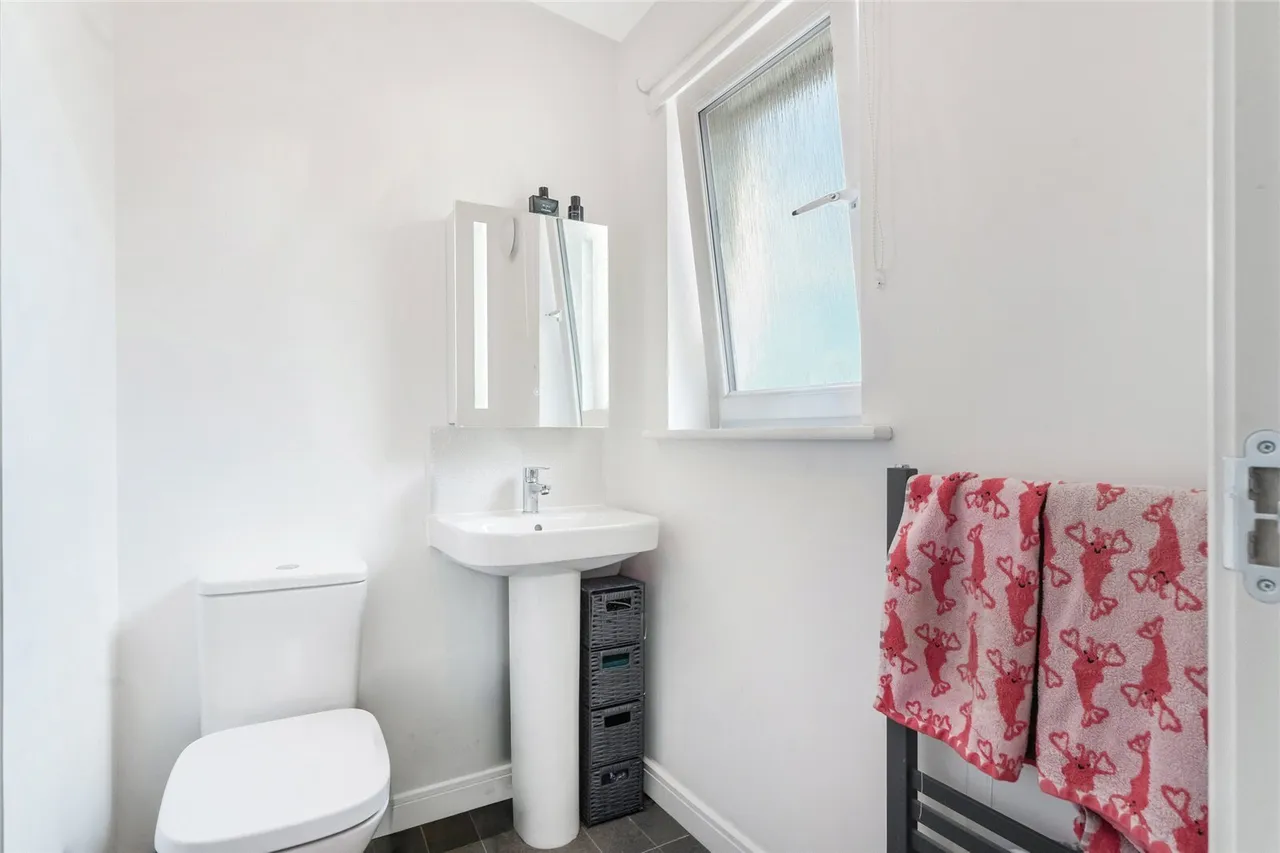 Piper Drive, Glenboig, ML5, photo 16