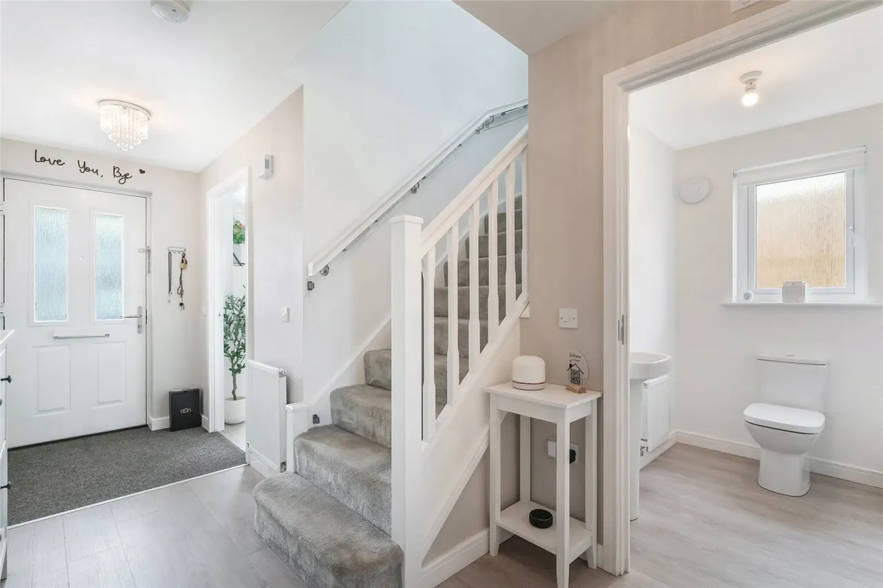Piper Drive, Glenboig, ML5, photo 12