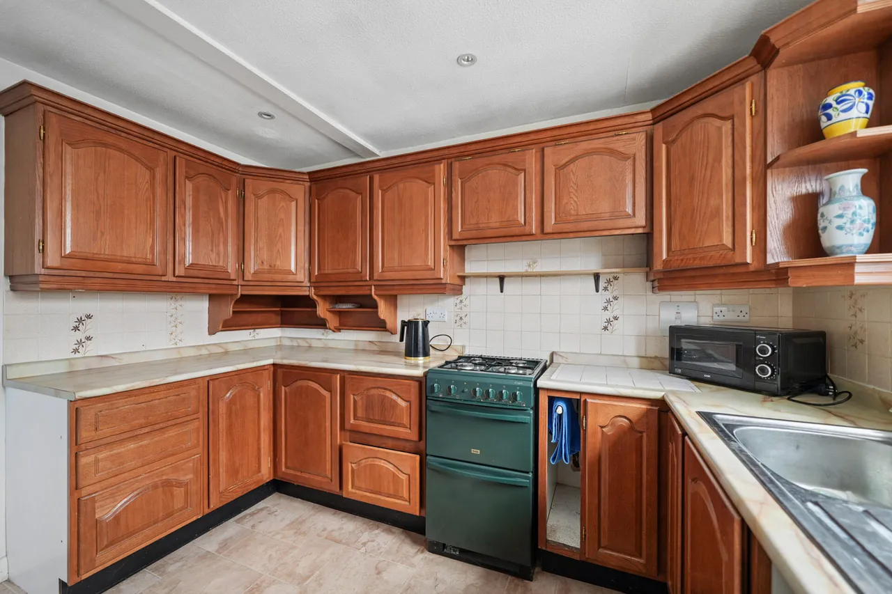 Blenheim Drive, Witney, OX28, photo 6