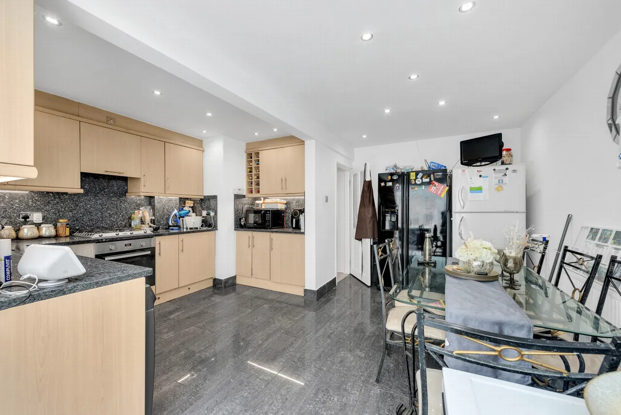 Belgravia Gardens, Bromley, BR1 4TB, photo 5