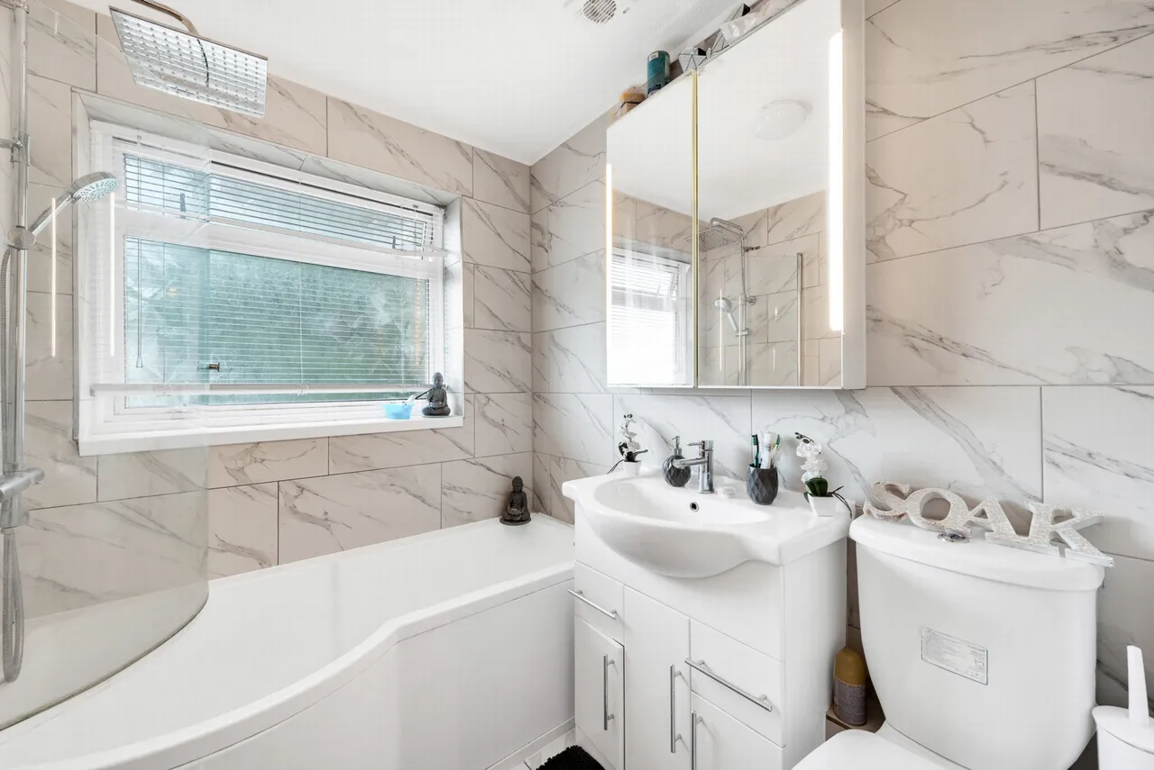 Belgravia Gardens, Bromley, BR1 4TB, photo 12