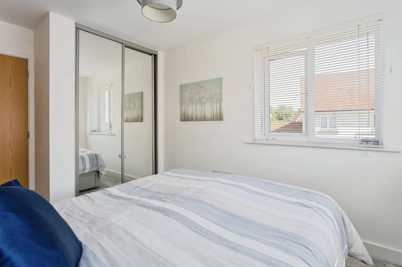 Hardham Close, Haywards Heath, RH16, photo 18