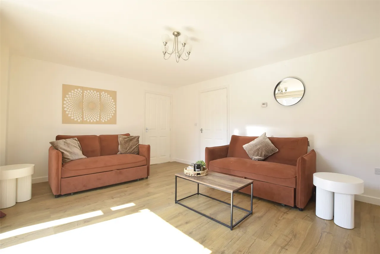 Wendercliff Close, Gloucestershire, Bishops Cleeve, GL52 8FA, photo 7