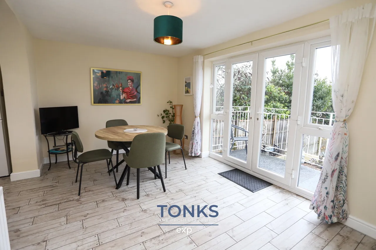 Hillside Avenue, Rowley Regis, B65, photo 11