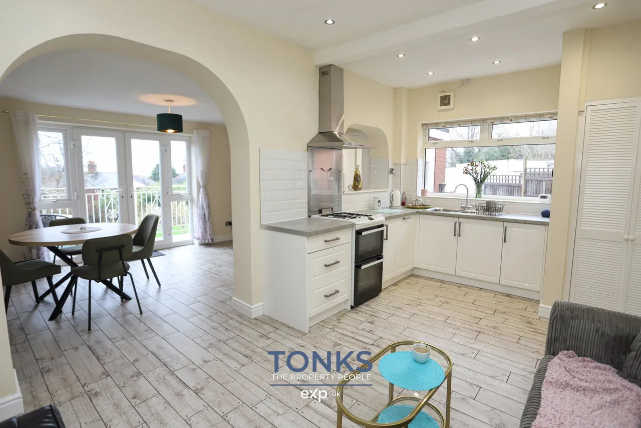 Hillside Avenue, Rowley Regis, B65, photo 10