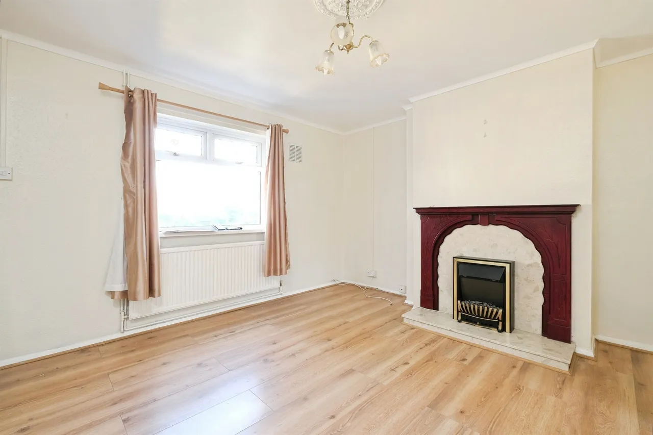 Bevan Crescent, Ebbw Vale, NP23, photo 12