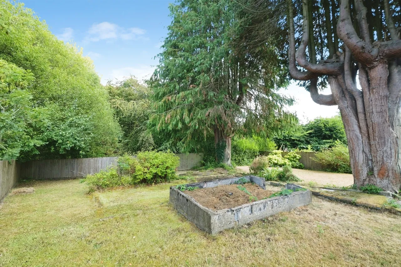 Bevan Crescent, Ebbw Vale, NP23, photo 27