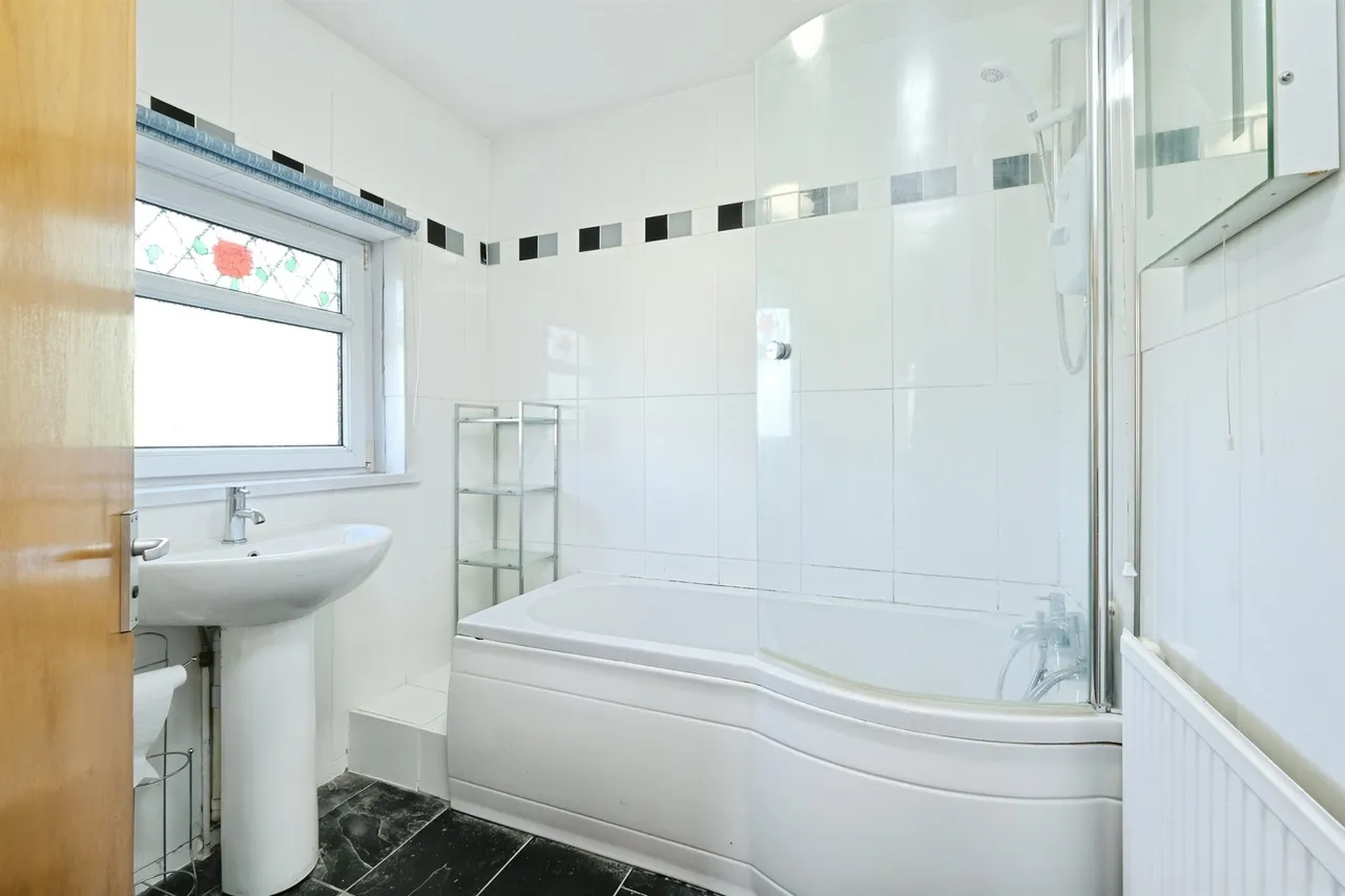 Bevan Crescent, Ebbw Vale, NP23, photo 5