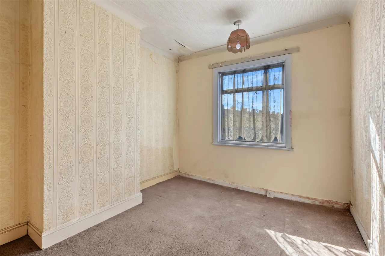 High Street, Stanton Hill, NG17, photo 9
