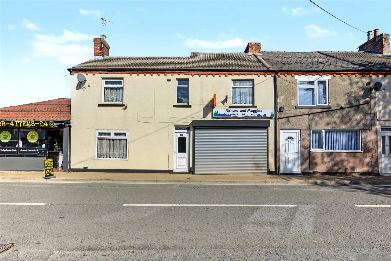 3 bed property for sale, High Street, Stanton Hill, NG17
