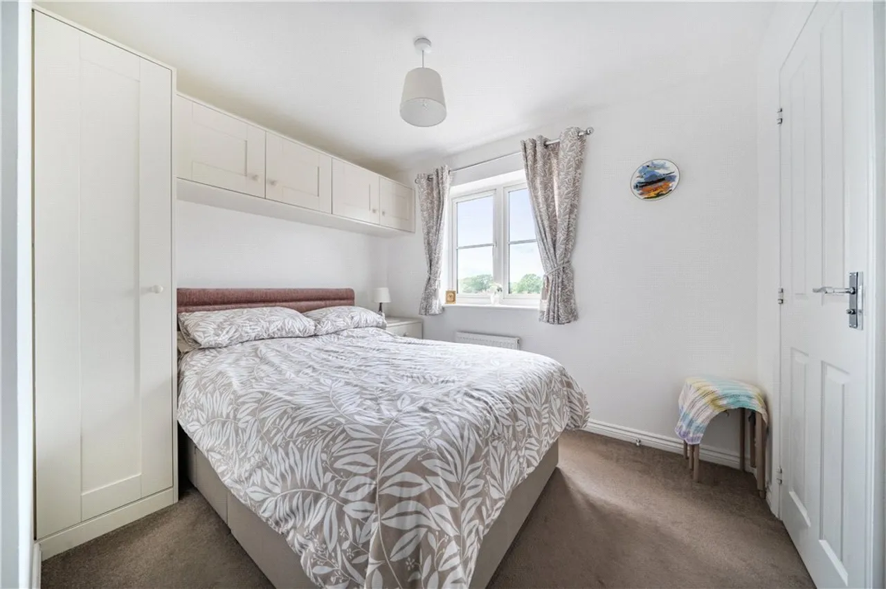 Cutforth Way, Romsey, SO51, photo 10
