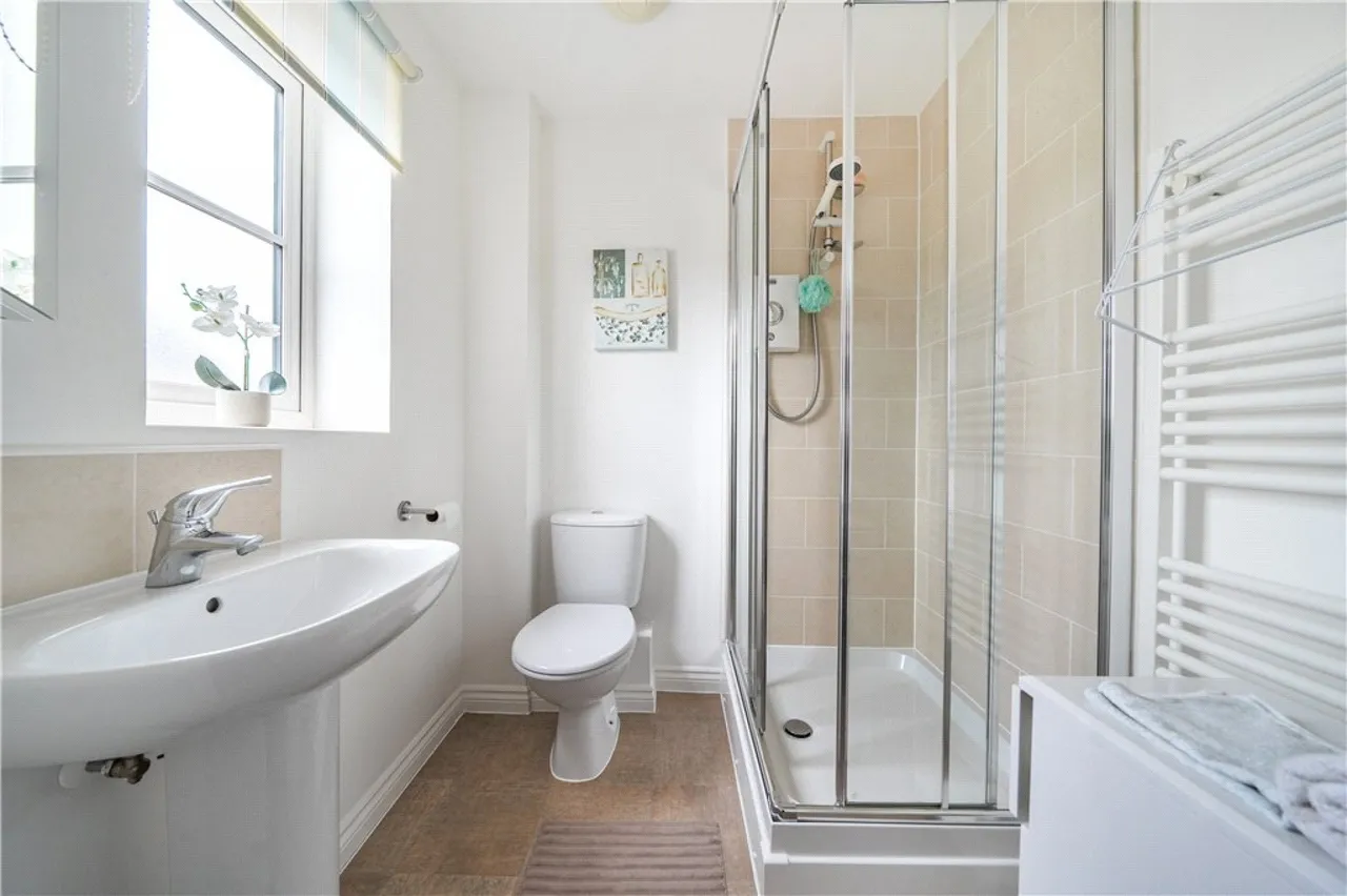 Cutforth Way, Romsey, SO51, photo 13