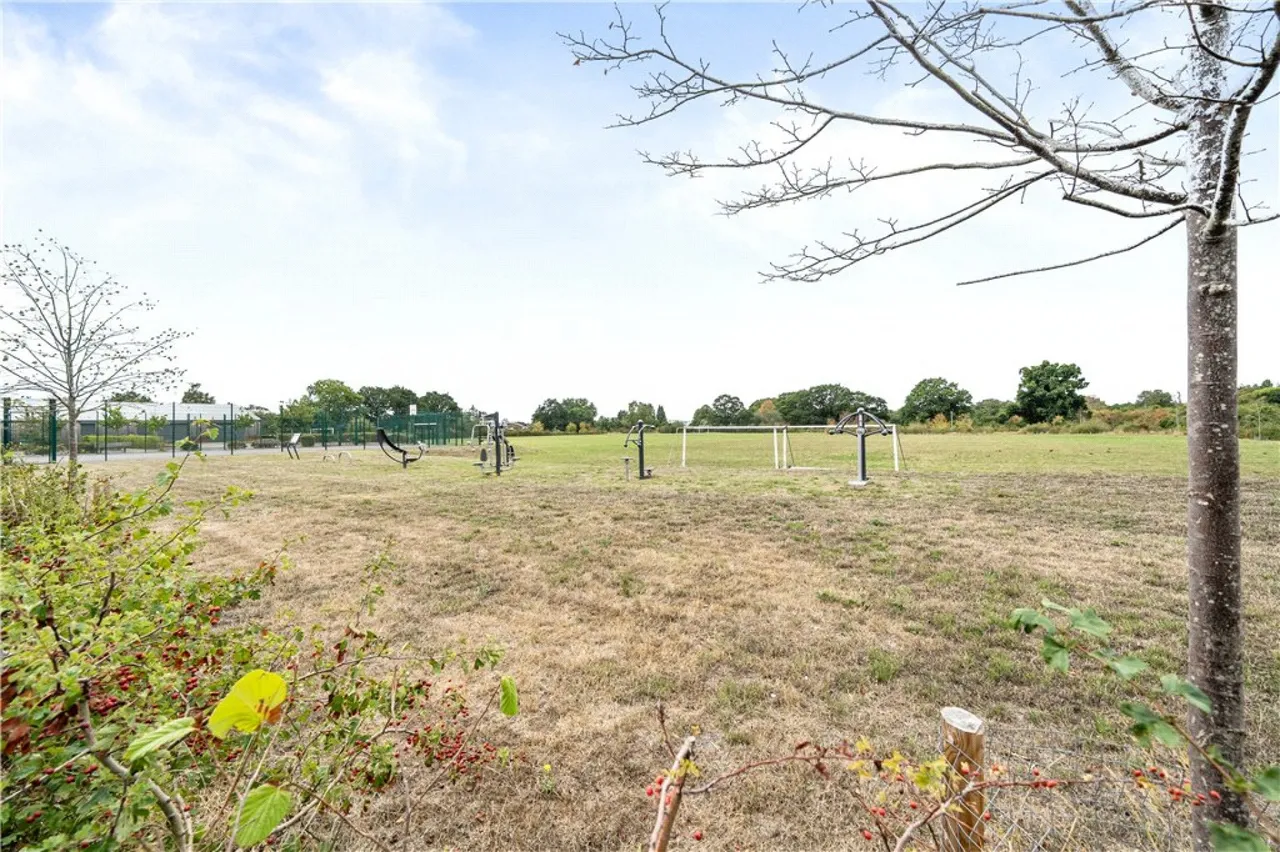 Cutforth Way, Romsey, SO51, photo 16