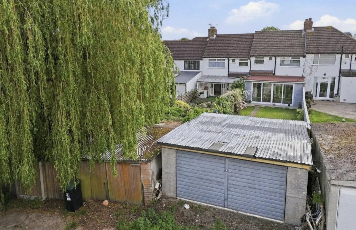 Highland Avenue, Loughton, IG10, photo 26