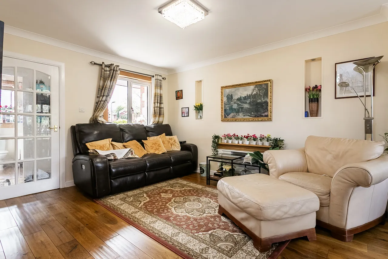 Guardwell Crescent, Liberton, EH17, photo 3