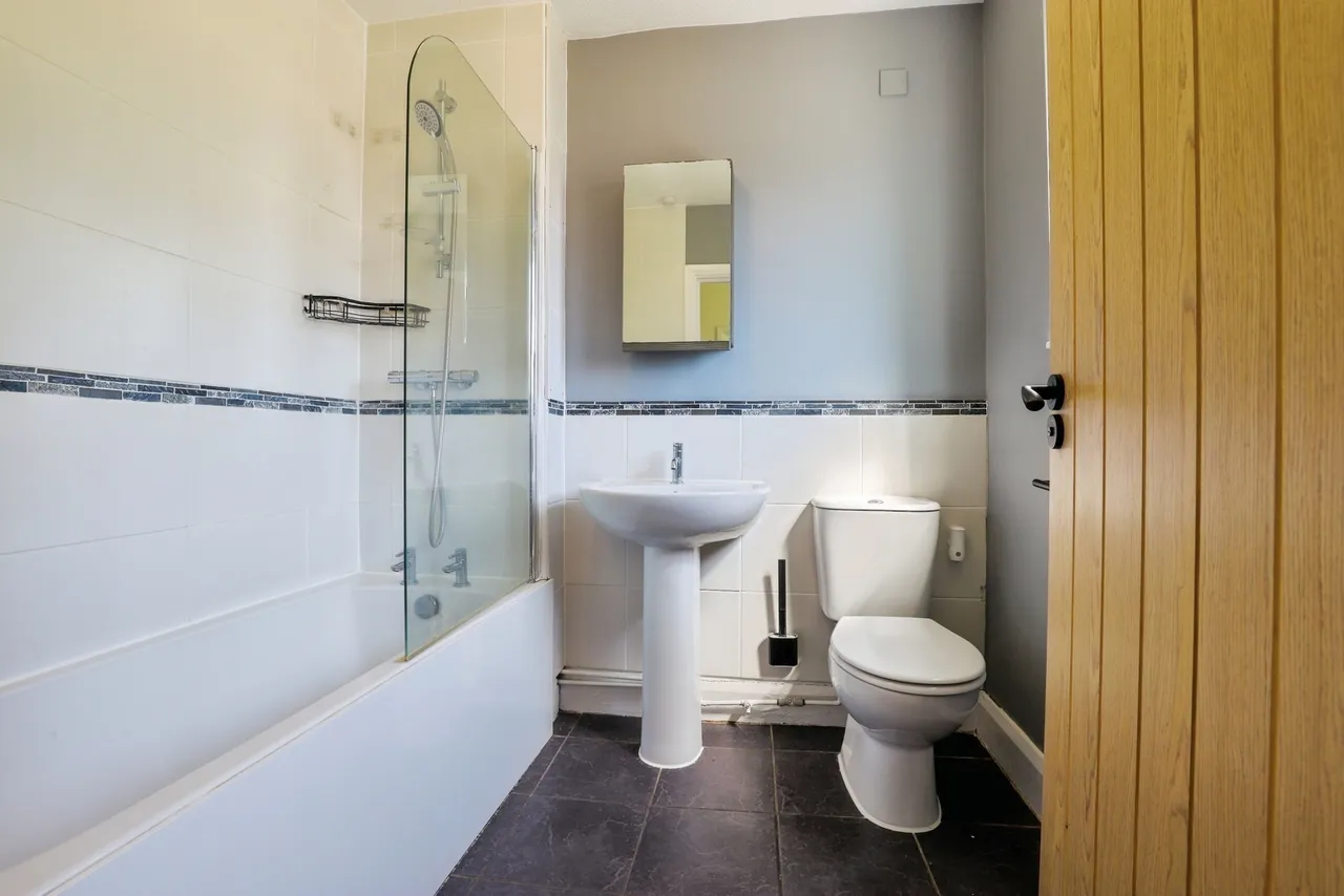 Barrow Grove, Sittingbourne, Kent, ME10, photo 10