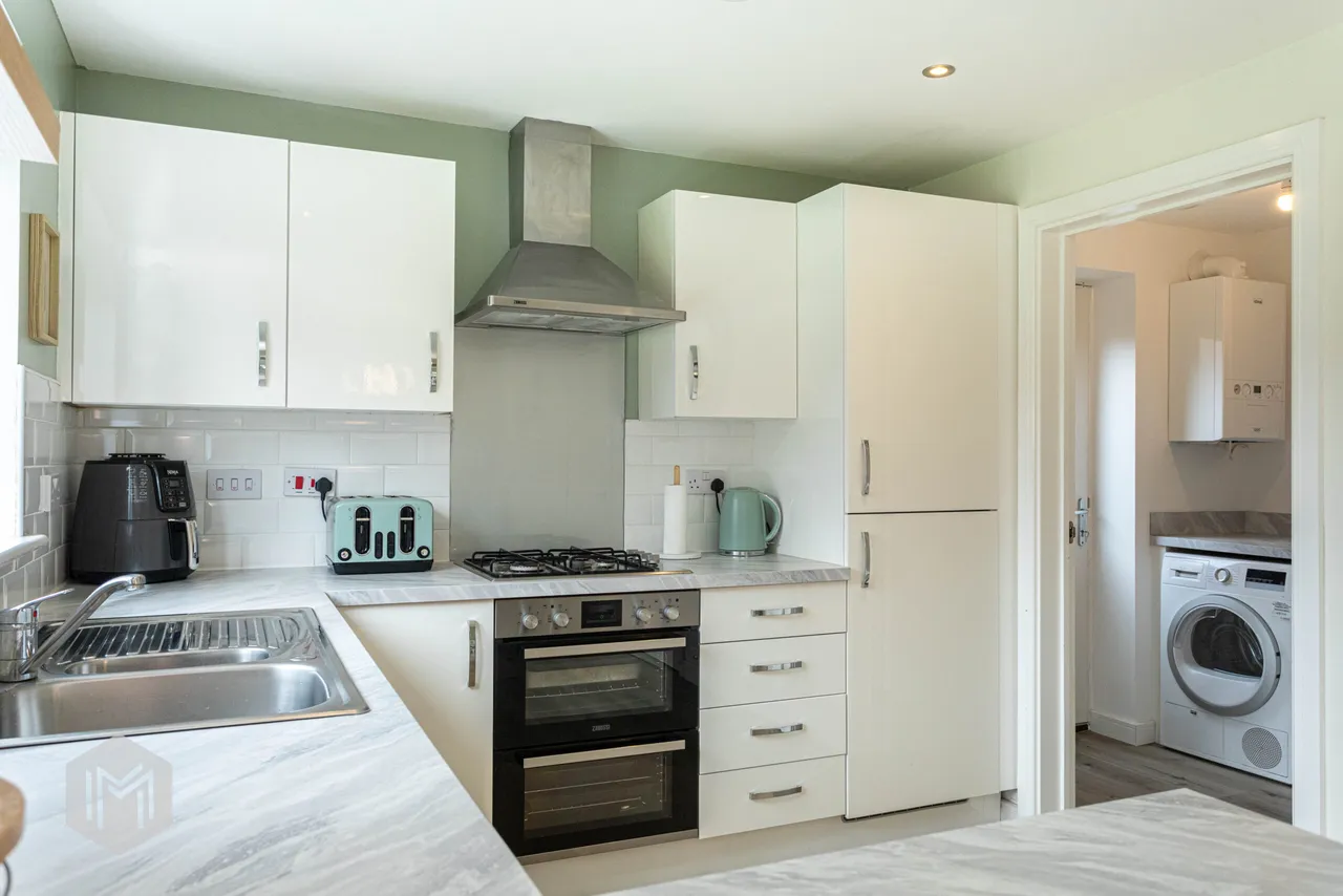 Crompton Way, Lowton, Warrington, WA3 1FW, photo 9