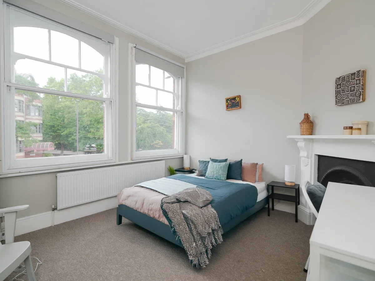Prince Of Wales Drive, London, SW11, photo 11