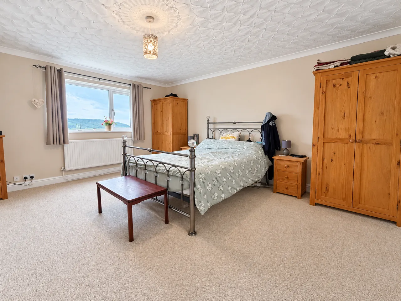 Hill Road, Neath Abbey, photo 18